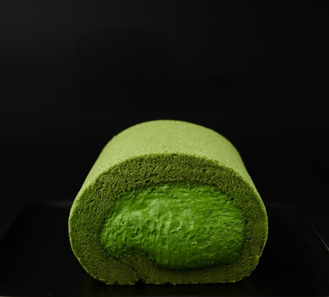 Matcha cake roll
